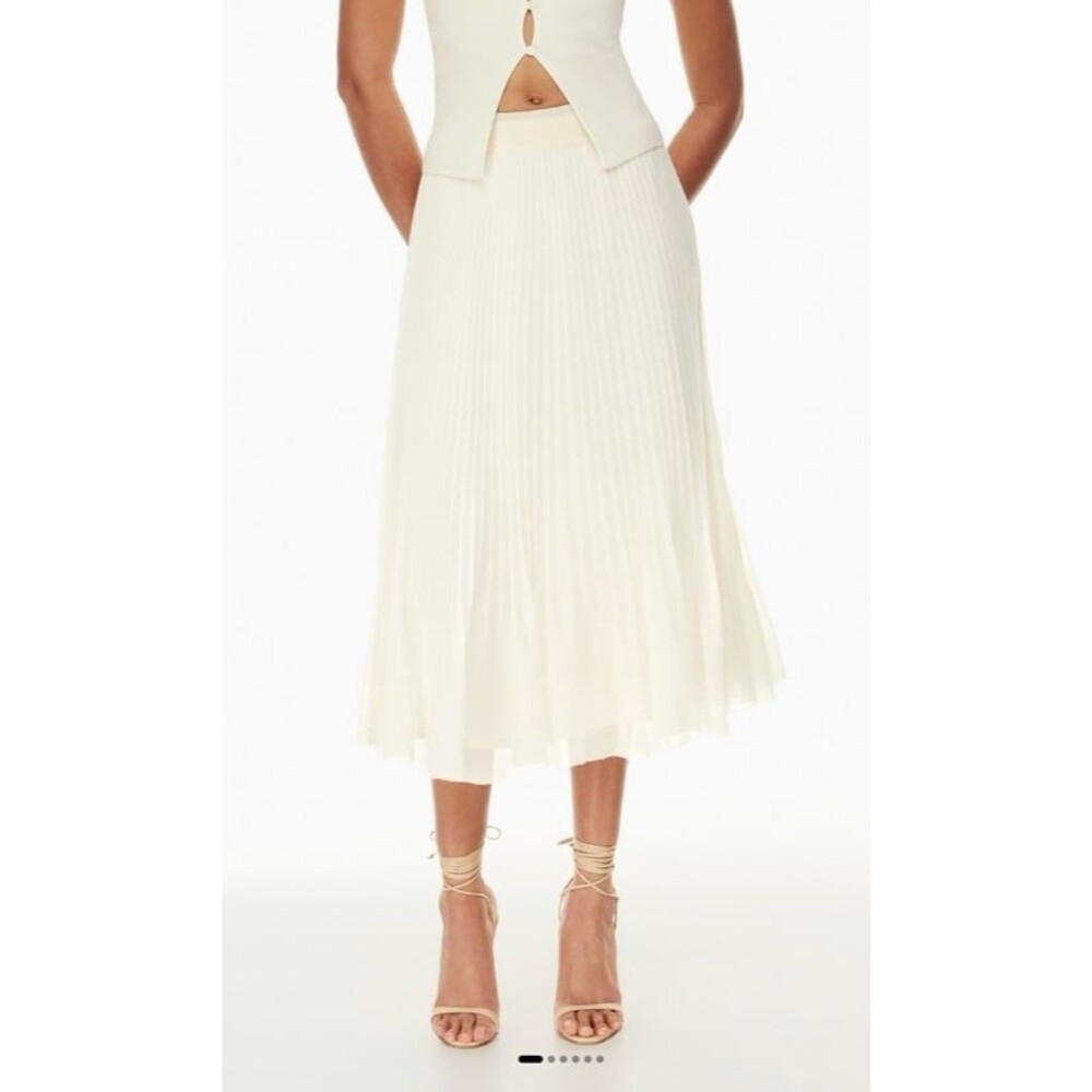 Aritzia Wilfred Twirl Skirt in Birch Size L EUC